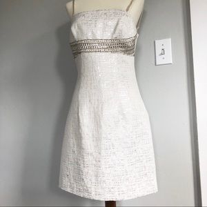 Laundry by Shelli Segal LA embellished size 2